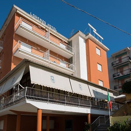 Hotel Lorenzo Celle Ligure Buitenkant foto